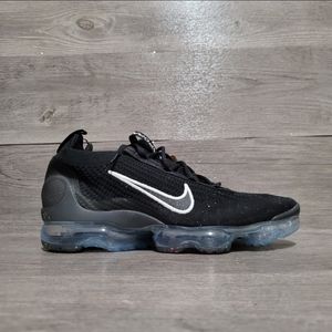 Nike Air VaporMax 2021 Flyknit Womens Size 12 Bla